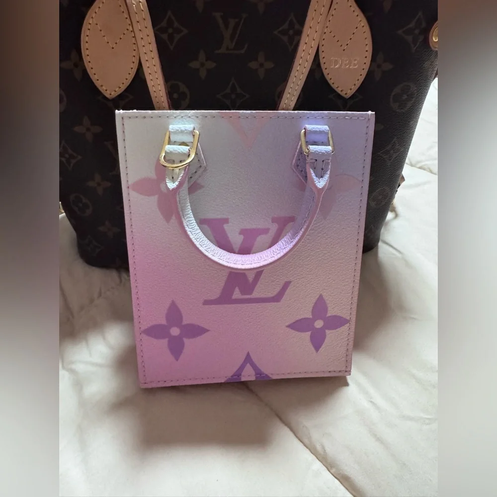 💖Louis Vuitton Spring in the City Petit Sac Plat💖 - Picture 3 of 11